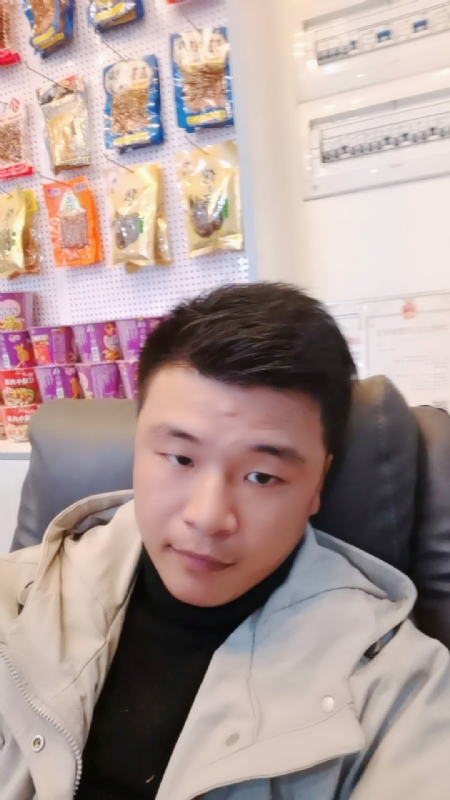 小宇的第一张照片--南平残疾人相亲网